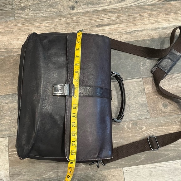 Kenneth Cole Reaction Leather Messenger Bag Briefcase Dark Brown Laptop - Picture 4 of 10